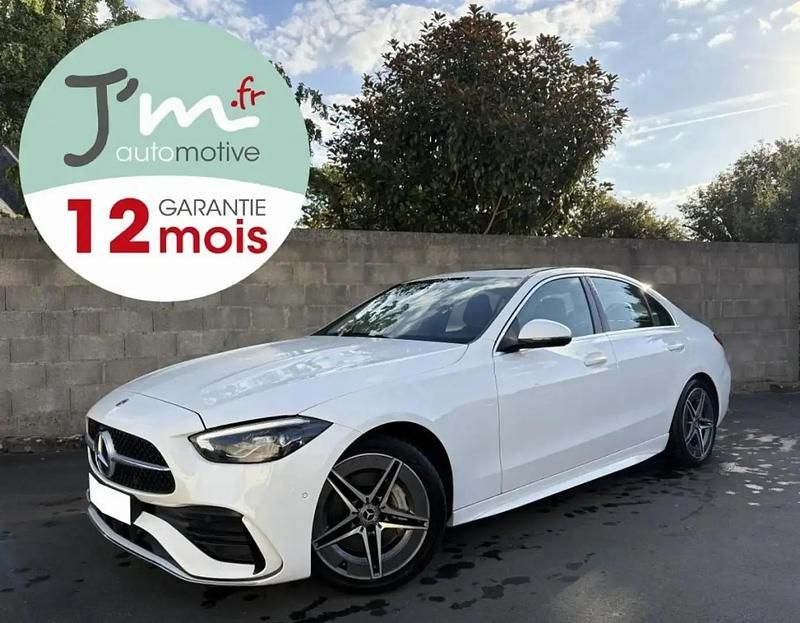 Blanc Utilisé 2022 Mercedes V220 AMG line Monospace | 36 990 € - Image 1/4