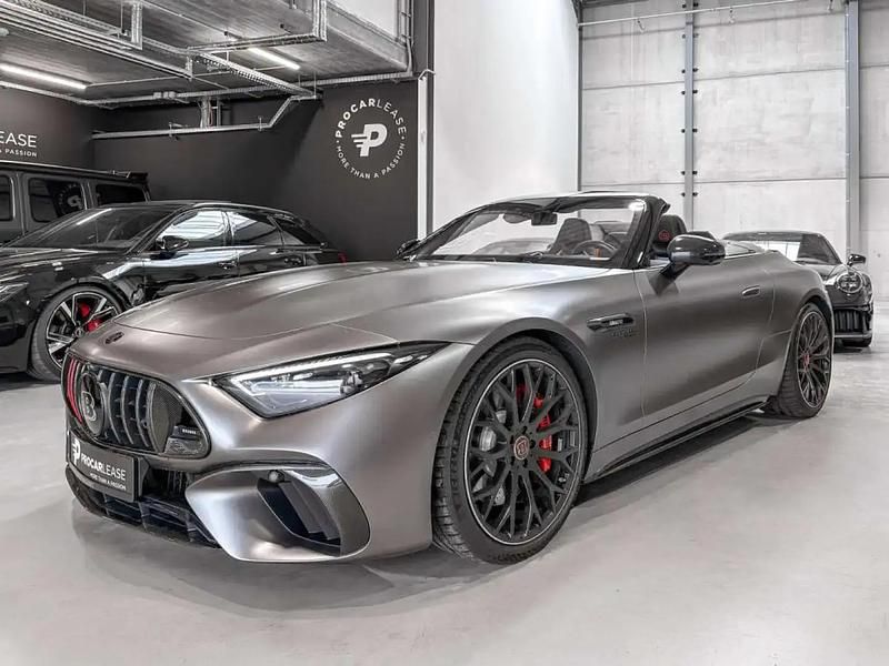 Gris Utilisé 2023 Mercedes SL63 AMG Style Cabriolet | 134 990 € - Image 1/4