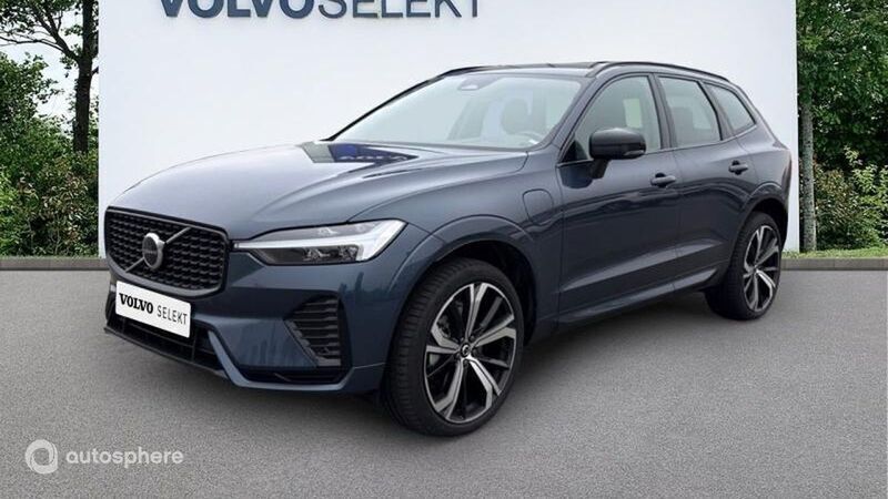 Bleu Utilisé 2024 Volvo XC60 Plus SUV | 64 990 € - Image 1/4