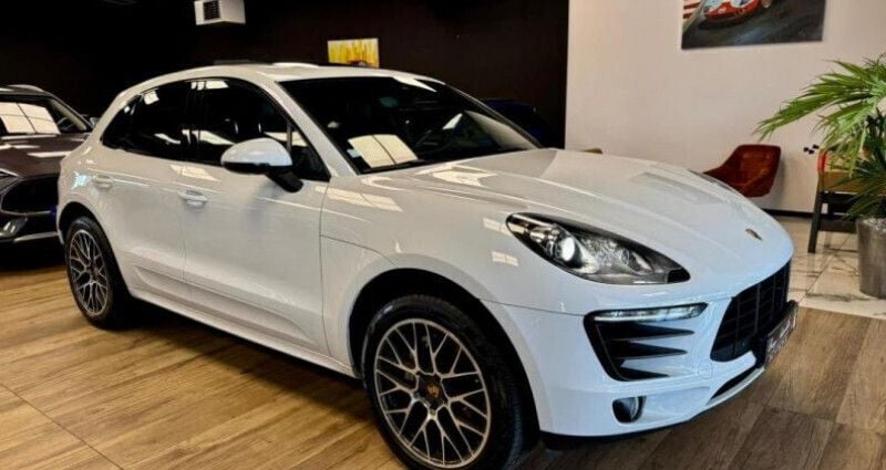 Utilisé 2014 Porsche Macan SUV | 37 990 € (Prix cher) - Image 1/4