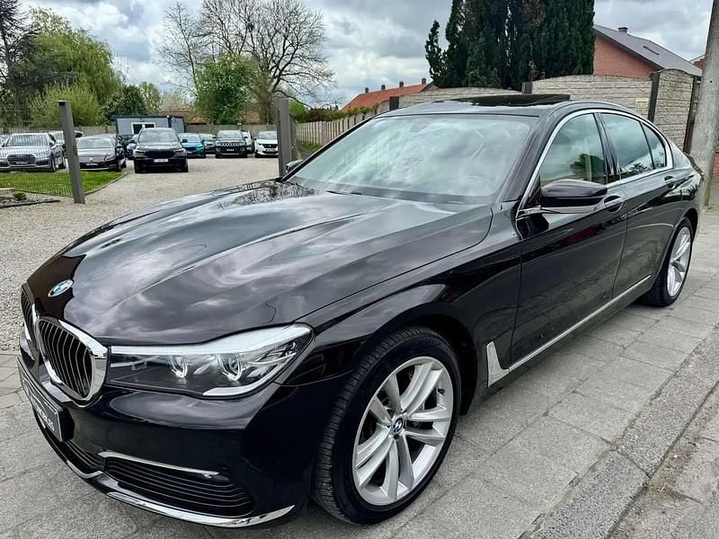 Noir Utilisé 2018 BMW 730 Sport Line Berline | 29 990 € - Image 1/4