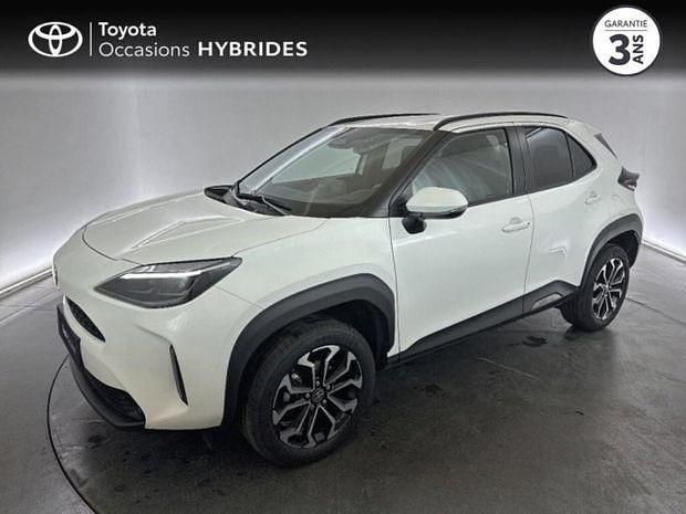 Blanc Utilisé 2024 Toyota Yaris Hybrid Design | 24 890 € (Prix juste) - Image 1/4