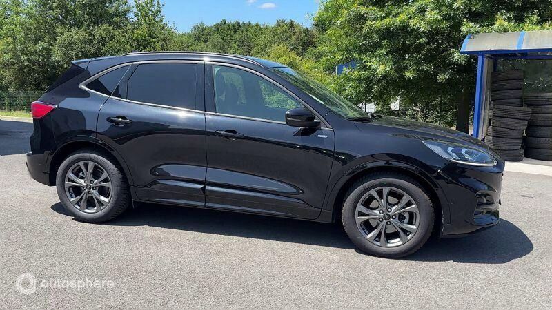 Noir Utilisé 2023 Ford Kuga ST-Line SUV | 25 999 € (Bon prix) - Image 1/4