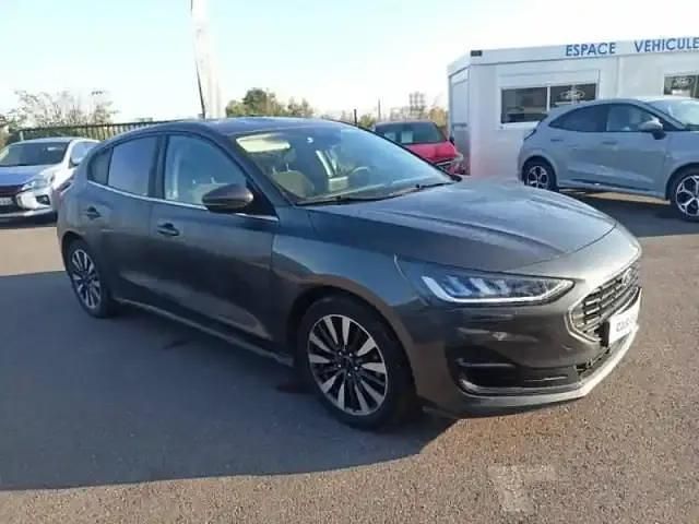 Occasion Ford Focus Viva 125 ch (91 kW) 2022 Gris Berline