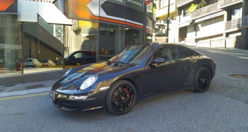 Utilisé 2006 Porsche 911 Carrera 4 Coupé | 48 997 € (Prix juste) - Image 1/4