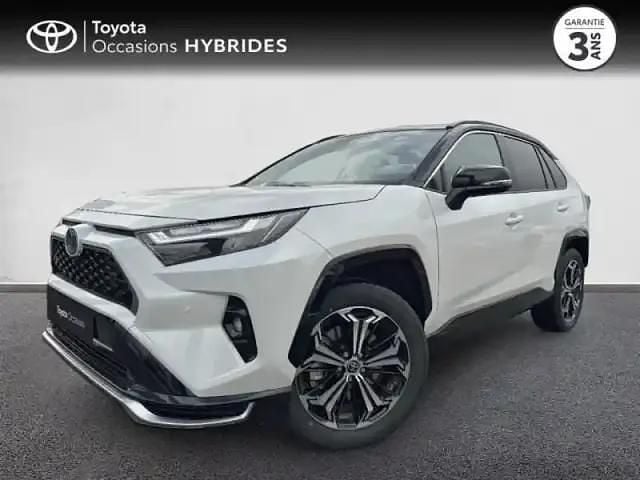 Noir Occasion 2025 Toyota RAV4 Hybrid SUV | 51 990 € (Prix cher) - Image 1/4
