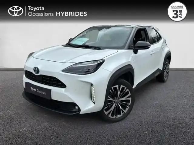 Noir Utilisé 2023 Toyota Yaris Hybrid SUV | 23 990 € (Prix juste) - Image 1/4