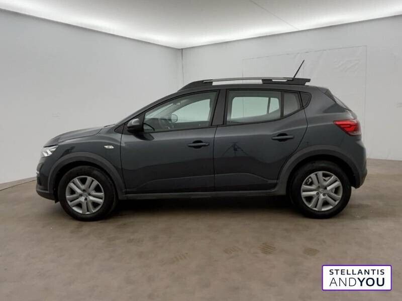 Occasion Dacia Sandero Expression 101 ch (74 kW) 2022 Gris Citadine