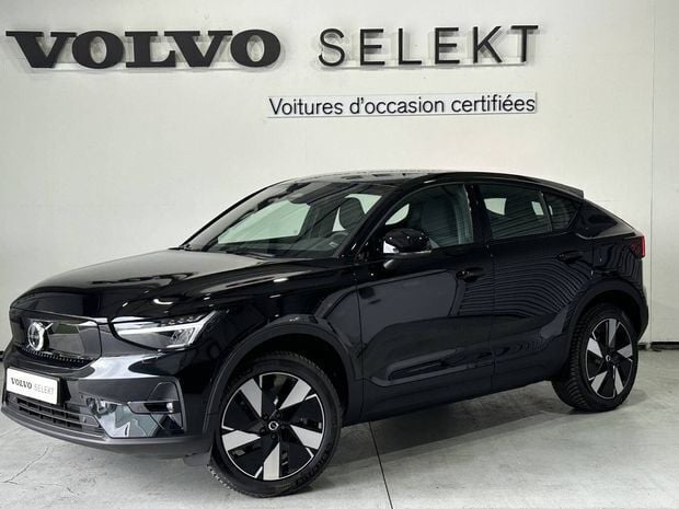 Noir Nouvelle 2025 Volvo C40 Ultimate SUV | 53 900 € (Prix cher) - Image 1/4