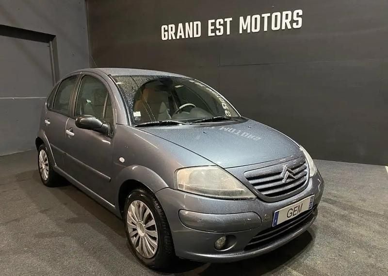Gris Occasion 2004 Citroën C3 Exclusive Berline | 2 990 € (Prix juste) - Image 1/4