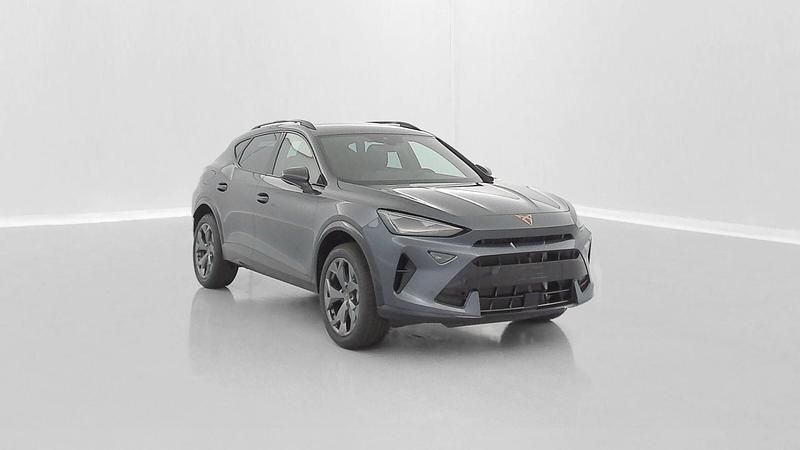 Gris Nouvelle 2025 Cupra Formentor SUV | 36 900 € (Bon prix) - Image 1/4