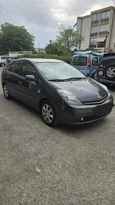Utilisé 2008 Toyota Prius Citadine | 7 900 € - Image 1/4
