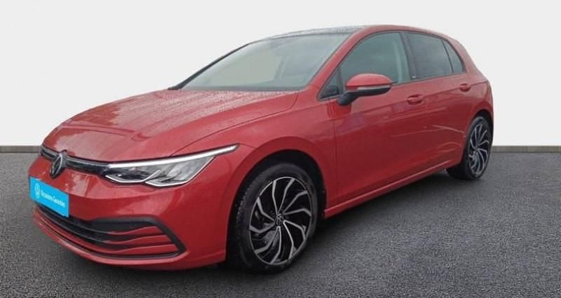 Rouge Utilisé 2024 VW Golf VIII Match Berline | 25 900 € (Bon prix) - Image 1/4