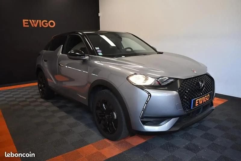 Gris Utilisé 2019 DS Automobiles DS3 Crossback Performance Line Plus SUV | 16 690 € (Bon prix) - Image 1/4