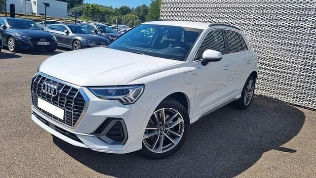 Blanc glacier métallisé Utilisé 2022 Audi Q3 S-Line SUV | 34 890 € - Image 1/3