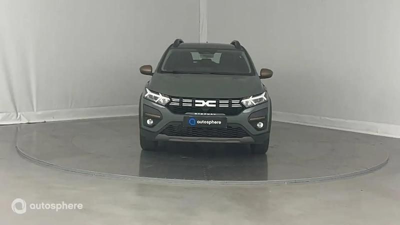 Image 2/4
