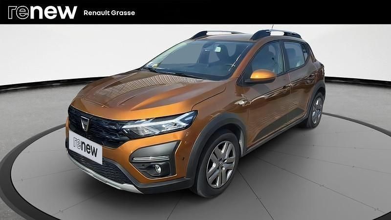 Orange Utilisé 2022 Dacia Sandero Citadine | 13 299 € (Prix juste) - Image 1/4