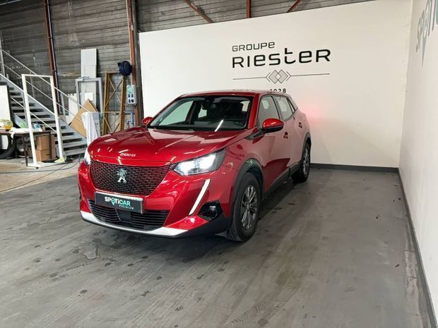Rouge Utilisé 2021 Peugeot e-2008 Business-Line SUV | 15 980 € (Prix juste) - Image 1/4