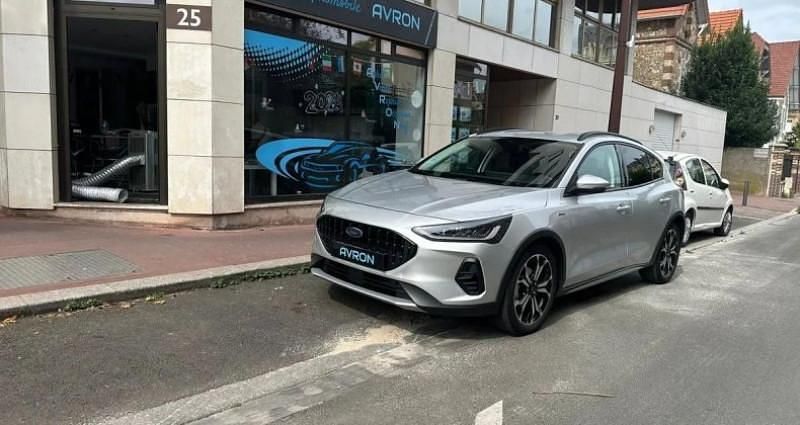 Occasion 2023 Ford Focus Active Berline | 19 990 € (Prix juste) - Image 1/4