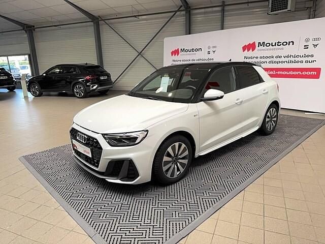 Occasion Audi A1 Sportback S-Line 116 ch (85 kW) 2024 Blanc glacier métallisé Citadine