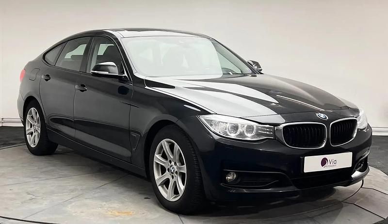 Occasion BMW 318 Executive 143 ch (105 kW) 2013 Noir Berline