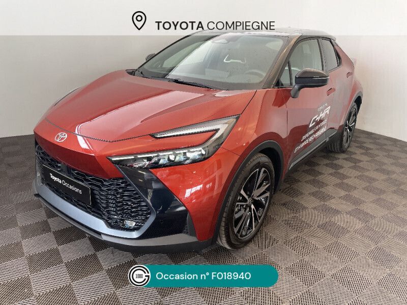 Utilisé 2025 Toyota C-HR SUV | 40 990 € - Image 1/4