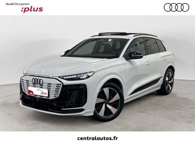 Blanc Utilisé 2024 Audi Q6 e-tron S-Line SUV | 79 990 € - Image 1/4