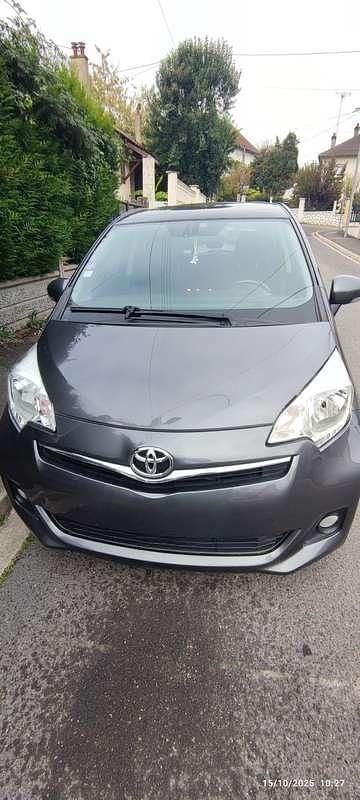 Occasion Toyota Verso-S Lounge 101 ch (74 kW) 2011 Monospace