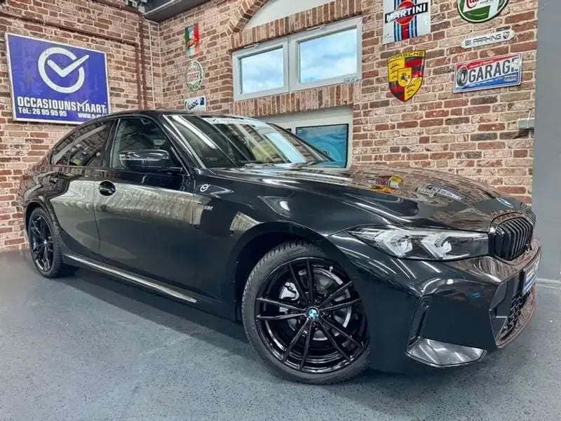 Noir Utilisé 2024 BMW 320 M Sport Berline | 43 870 € (Prix juste) - Image 1/4