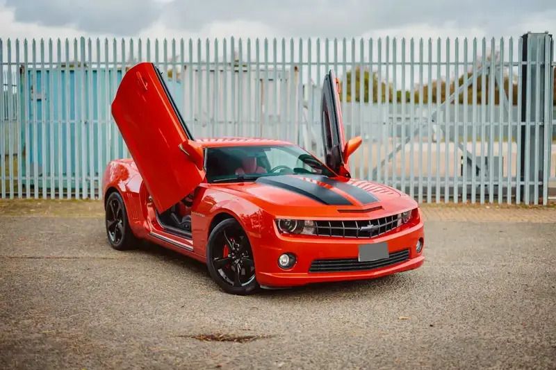 Orange Utilisé 2013 Chevrolet Camaro SS Coupé | 38 800 € (Super prix) - Image 1/4