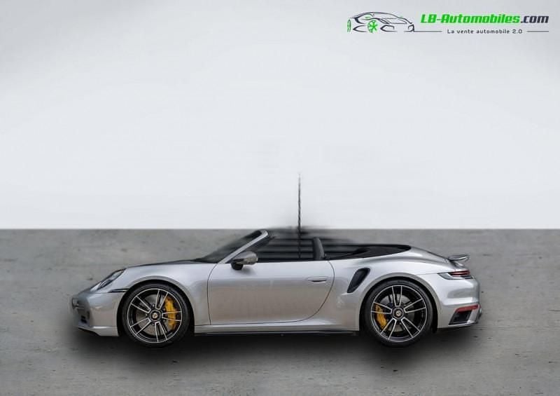 Utilisé 2021 Porsche 911 Turbo S Coupé | 254 400 € (Prix cher) - Image 1/4