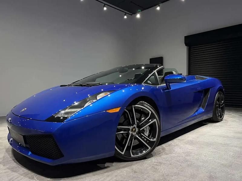 Bleu Occasion 2010 Lamborghini Gallardo Cabriolet | 98 990 € - Image 1/4