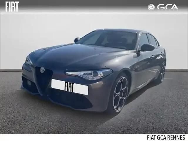 Gris vesuvio métallisée Occasion 2022 Alfa Romeo Giulia Sprint Berline | 30 990 € (Prix juste) - Image 1/4