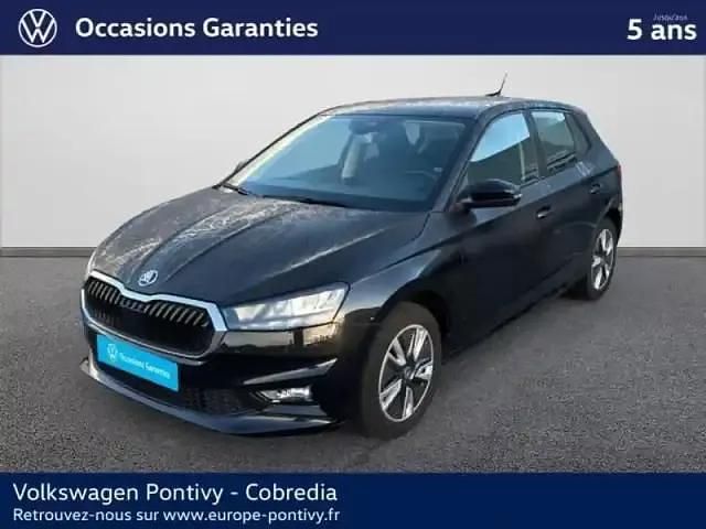 Noir magic nacré Occasion 2022 Skoda Fabia Ambition Berline | 15 490 € (Prix juste) - Image 1/4