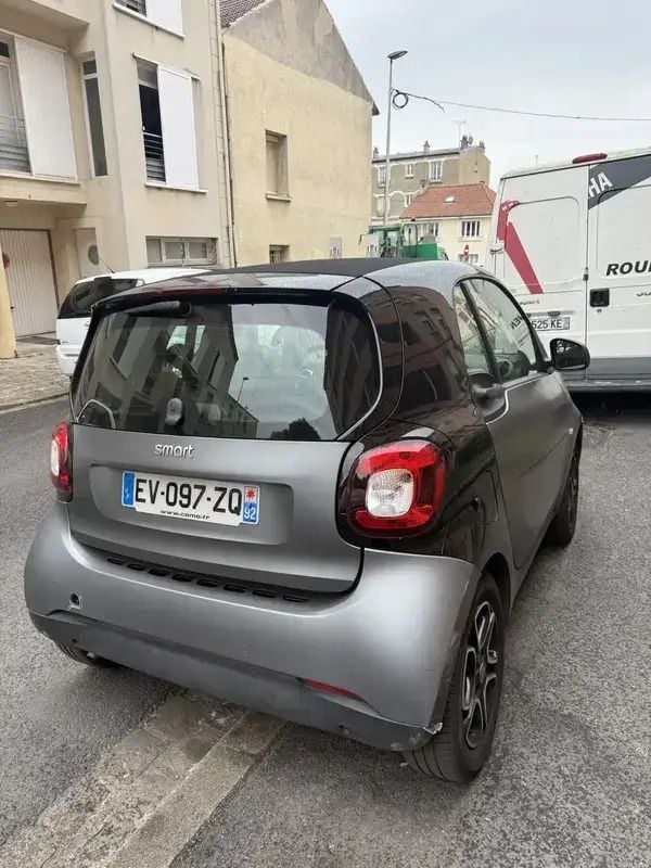 Utilisé 2018 Smart ForTwo Coupé Citadine | 11 800 € - Image 1/4