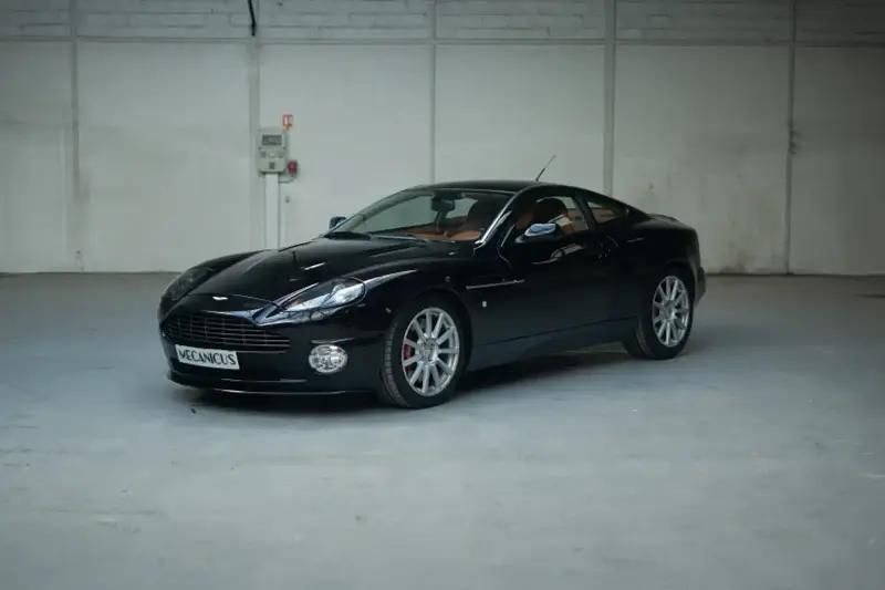 Noir Utilisé 2006 Aston Martin Vanquish Coupé | 89 900 € - Image 1/4