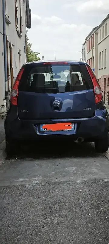 Image 2/4