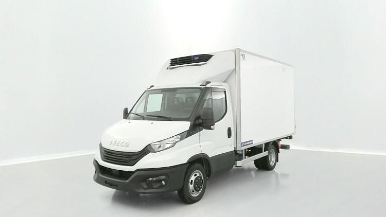 Nouvelle 2025 Iveco Daily | 70 620 € (Prix assez cher) - Image 1/1