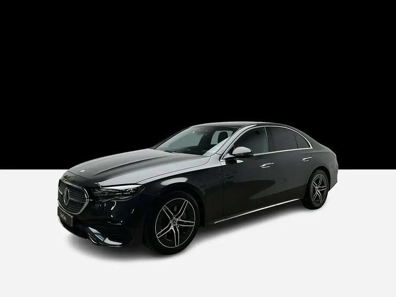 Gris Utilisé 2025 Mercedes E220 Berline | 71 476 € - Image 1/4
