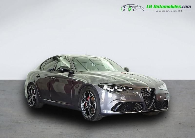 Utilisé 2024 Alfa Romeo Giulia Berline | 41 400 € (Prix juste) - Image 1/4