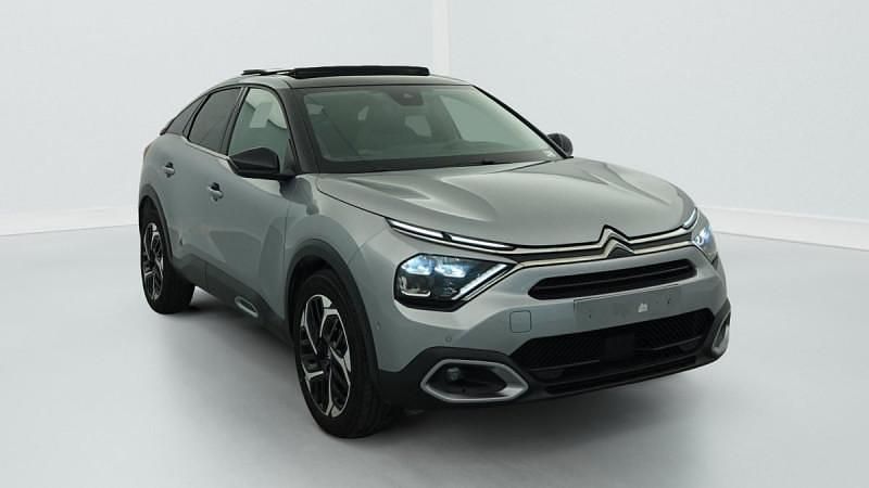 Utilisé 2023 Citroën C4 PureTech Berline | 16 150 € (Bon prix) - Image 1/4