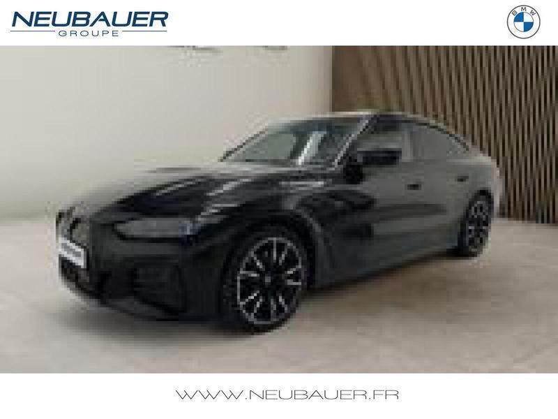 Saphirschwarz métallisé Utilisé 2024 BMW i4 Comfort Edition Berline | 61 990 € (Prix assez cher) - Image 1/4