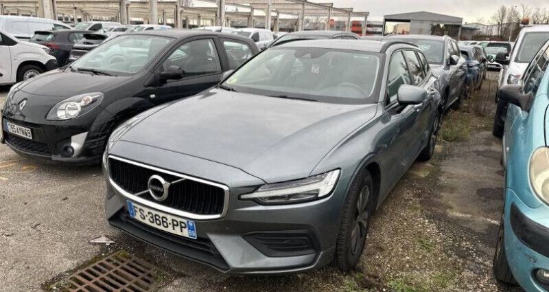 Utilisé 2020 Volvo V60 Business Edition Break | 18 490 € - Image 1/4