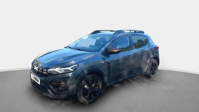Gris Utilisé 2025 Dacia Sandero Extreme Citadine | 17 299 € (Prix assez cher) - Image 1/4