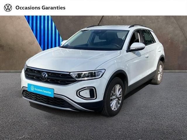 Utilisé 2023 VW T-Roc Life SUV | 22 990 € (Prix juste) - Image 1/4