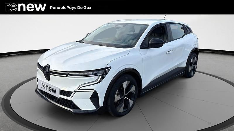 Blanc Utilisé 2022 Renault Mégane Equilibre Berline | 17 990 € (Bon prix) - Image 1/4