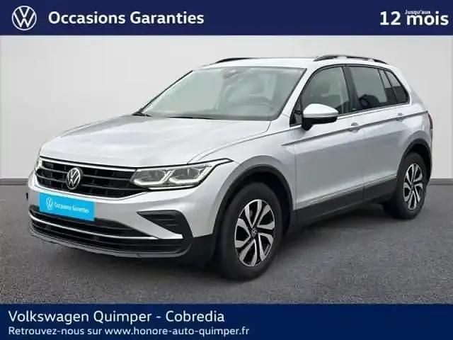 Reflet d'argent métallisée Occasion 2022 VW Tiguan Active SUV | 27 990 € (Prix juste) - Image 1/4