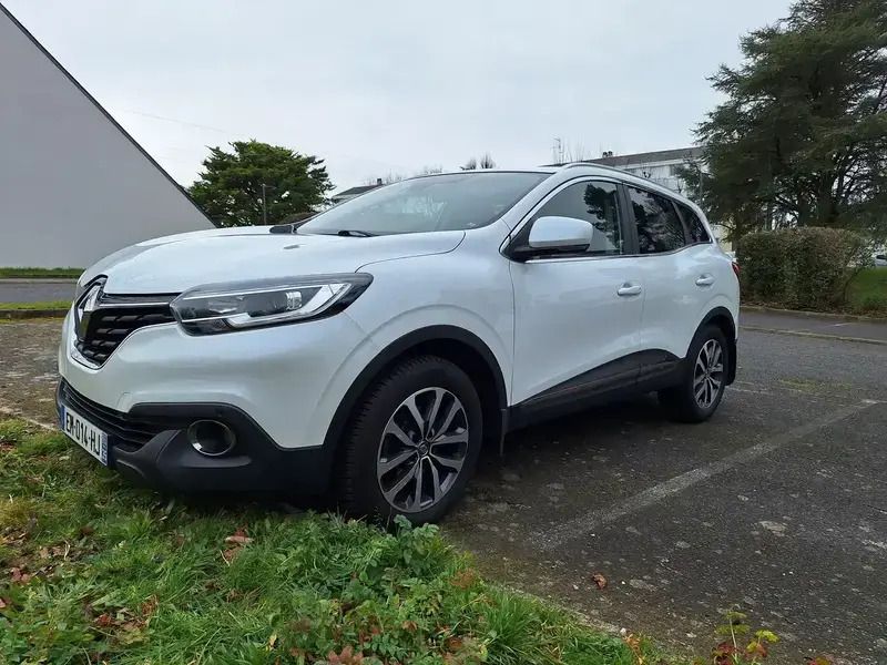 Blanc Utilisé 2017 Renault Kadjar Business SUV | 10 499 € (Prix juste) - Image 1/4
