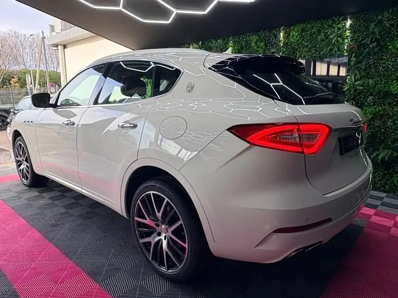 Occasion Maserati Levante GranLusso 431 ch (317 kW) 2016 Blanc SUV