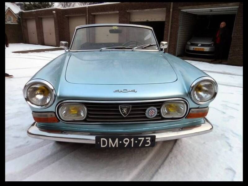 Bleu Utilisé 1968 Peugeot 404 Cabriolet | 38 500 € - Image 1/4